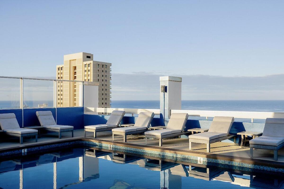 Douglas - Waikiki Banyan Honolulu Eksteriør billede