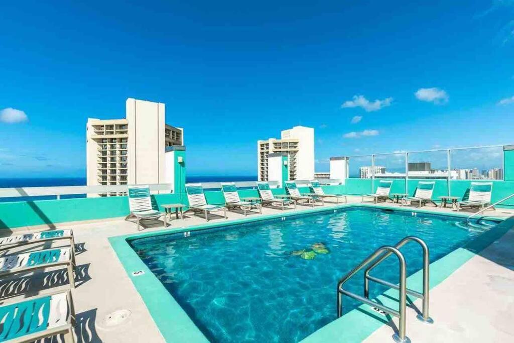 Douglas - Waikiki Banyan Honolulu Eksteriør billede